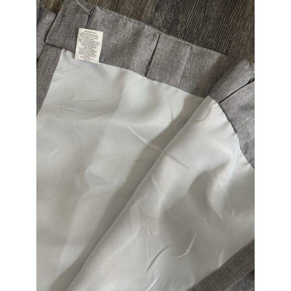 Set Of 2 Light Gray Textured Curtain Window Panels Lined – 48”x83” - Picture 6 of 6